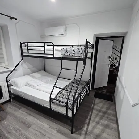 Small House Apartment *