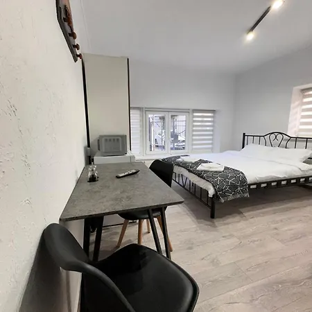 Apartment Small House *