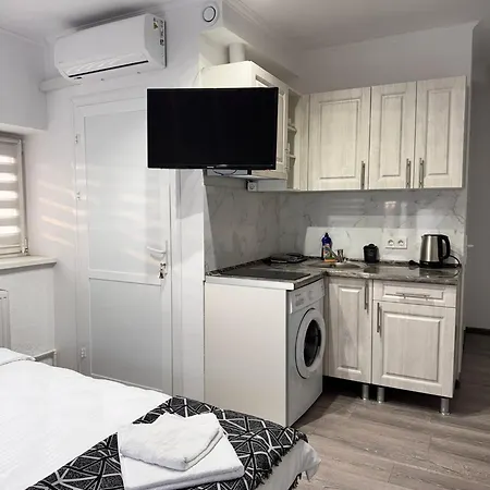 Small House Apartment *